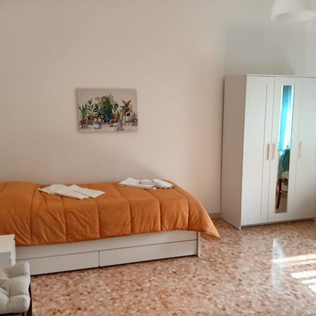 La Villetta Di Zio Claudio A Vada - 6 Posti Letto Екстер'єр фото